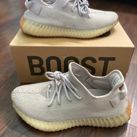 Yeezy Boost 350 V2 size 8.5 Sesame - Picture 1 of 8